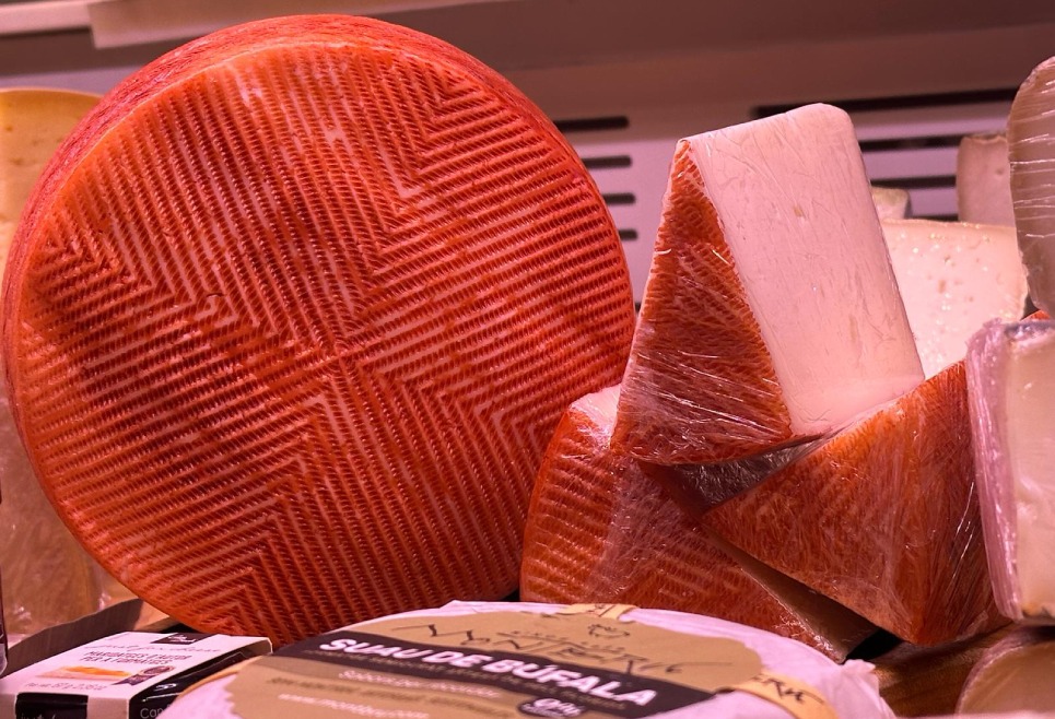 El queso de cabra en la gastronomía mediterránea